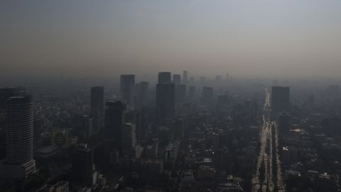 General view showing the air pollution in Mexico City on May 14, 2019.
