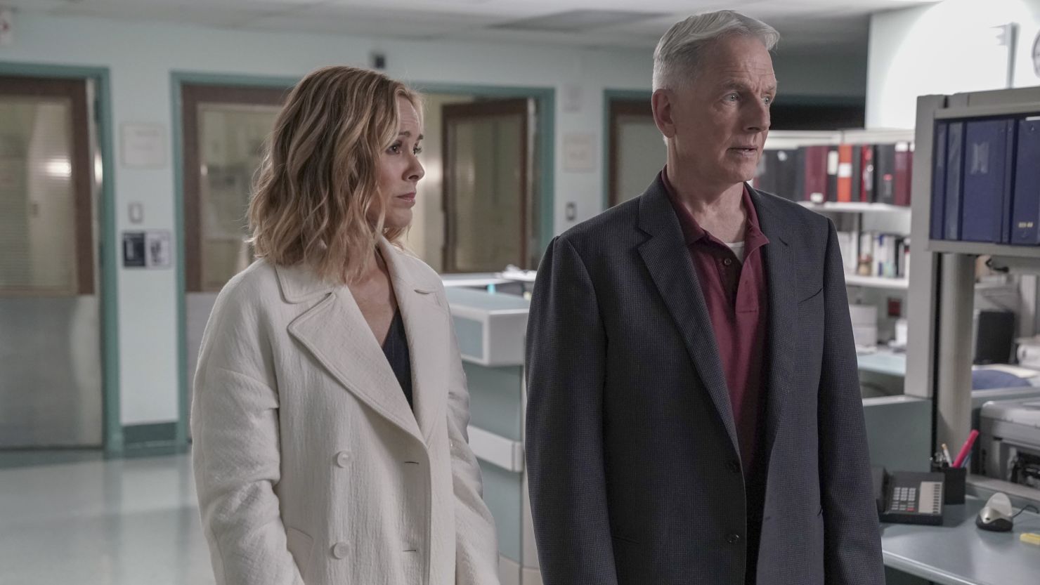 In the season finale of "NCIS," Gibbs (right) got a surprise visit. Also pictured, Maria Bello as agent Jacqueline "Jack" Sloane. 