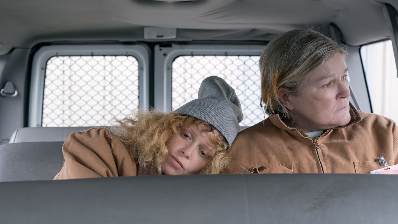 Natasha Lyonne and Kate Mulgrew in Season 7