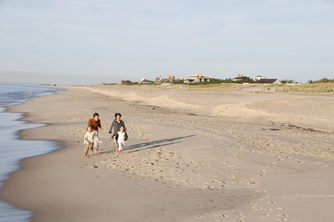 <strong>4. Coopers Beach, Southampton, New York: </strong>Coopers Beach is one of 11 beaches bordering Southampton Village.