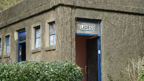 Almost three-quarters of interviewees said there were too few public toilets in their area.