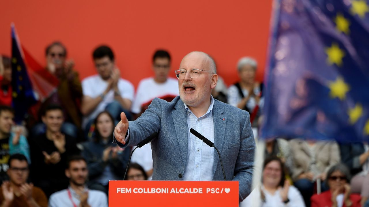 Frans Timmermans, European Commission vice president, delivers a speech during a campaign rally in Barcelona on May 23, 2019 ahead of EU elections.