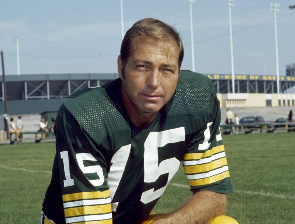 <a href="http://www.cnn.com/2019/05/26/us/bart-starr-packers-quarterback-death/index.html" target="_blank">Bart Starr</a>, the Hall of Fame Green Bay Packers quarterback who won the first two Super Bowl titles in the 1960s, died on May 26. He was 85.