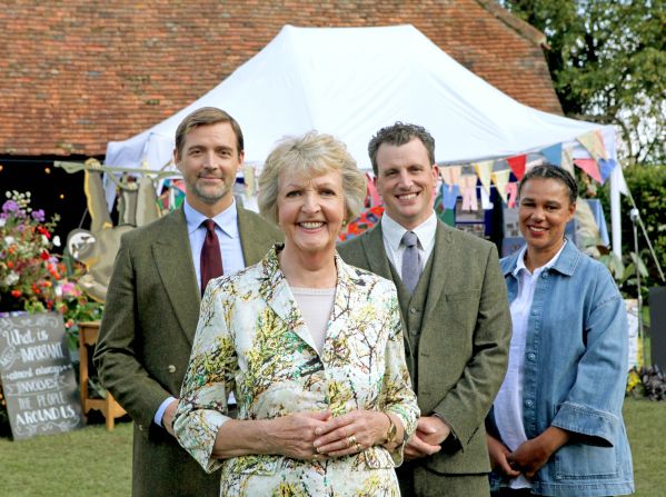 <strong>"Penelope Keith's Village of the Year"</strong>: From a shortlist of more than 400 applicants, renowned actress Dame Penelope Keith, and her team of three expert judges scour the country for the very best and crown one village, "Village of the Year." <strong>(Acorn TV)</strong>