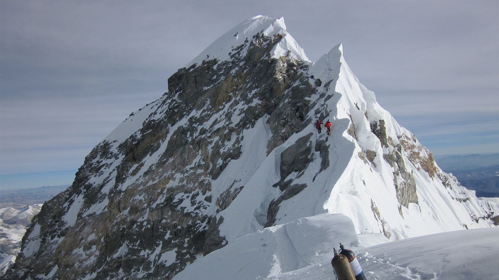 Dreaming of climbing Mount Everest? This is what it takes | CNN