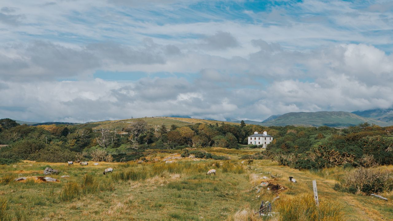 <strong>Picturesque place:</strong> It's fascinating to think that this quiet corner of Ireland played a key role in aviation history. "The flight in 1919: that's only 16 years after first powered flight," says Peter Collins, heritage manager at Rolls-Royce.
