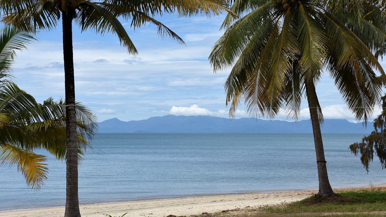From Koh Chang's Long Beach, travelers can see Myanmar's Zadetkyi island. 