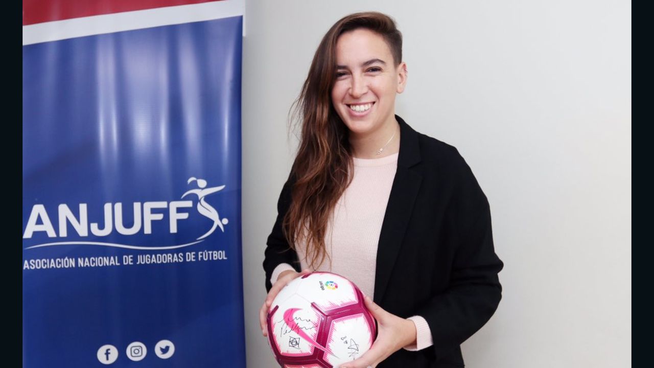 Iona Rothfeld was one of the founders of ANJUFF.