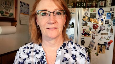 Billie Winner-Davis says her daughter, Reality Winner, is being blocked from talking to the media while in prison.