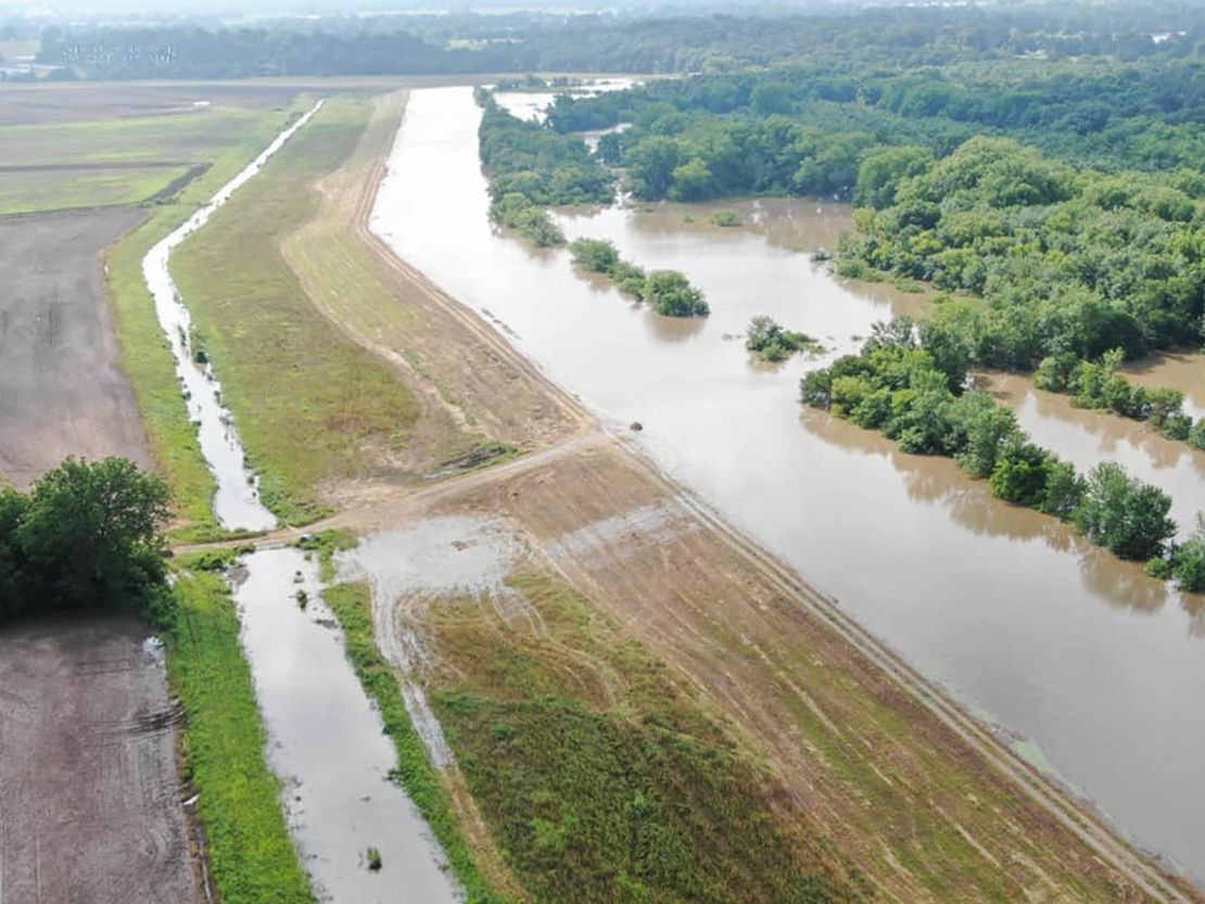 AR flooding levee logan county