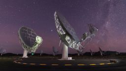 01 south africa meerkat radio telescope