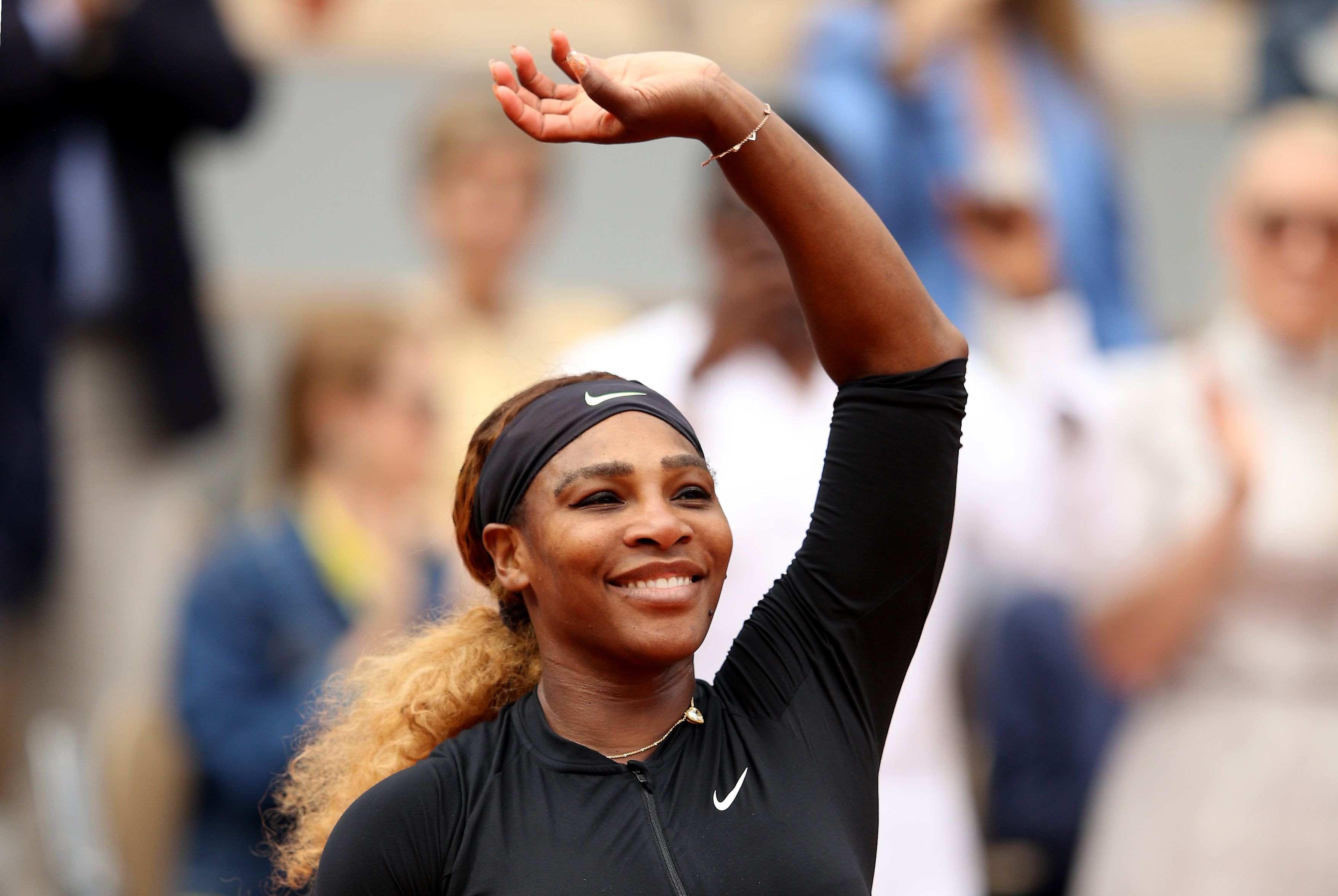Serena Williams, who lost to Osaka in the US Open final, breezed past Osaka's fellow Japanese player Kurumi Nara.