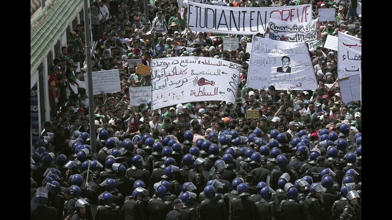 Algerian students protest in the capital of Algiers on Tuesday, May 28. Longtime President Abdelaziz Bouteflika <a href="https://www.cnn.com/2019/04/03/middleeast/gallery/abdelaziz-bouteflika/index.html" target="_blank">resigned in April,</a> but demonstrators want deeper change.