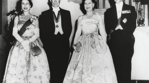 queen elizabeth and president eisenhower