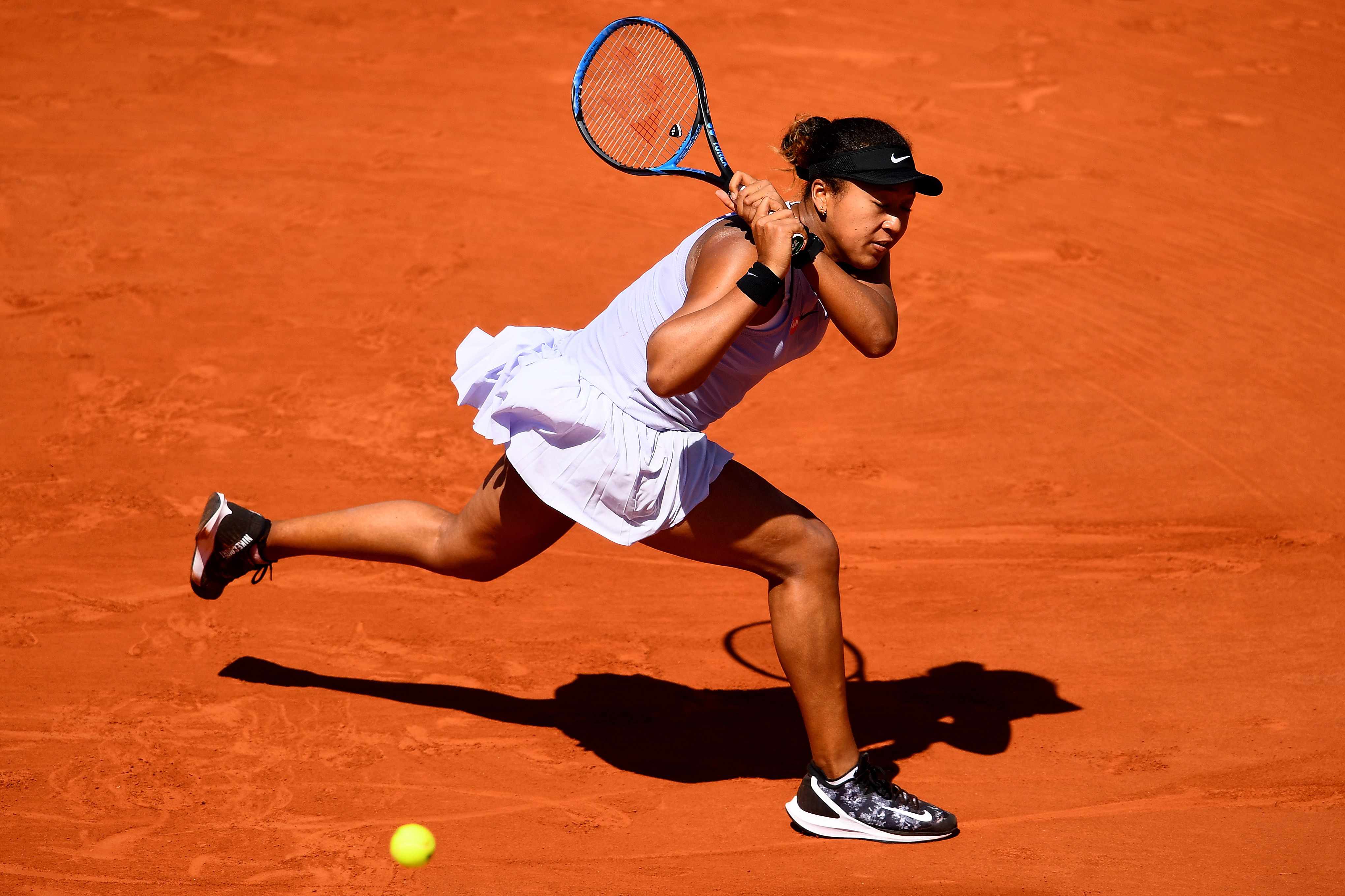 The world No. 1 lost in straight sets to Katerina Siniakova, going 0-for-7 on break points and making 38 unforced errors.