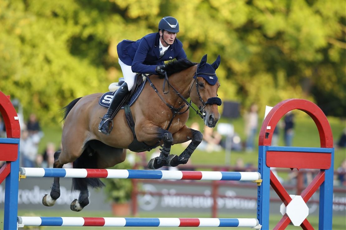 German Daniel Deusser clinched victory at the Longines Global Champions Tour stop in Hamburg.