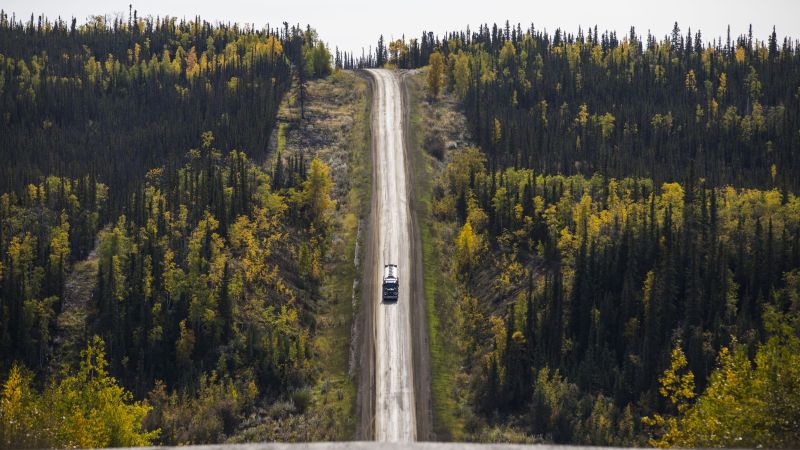 The world s most harrowing roads that you d actually want to