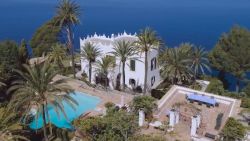 michael douglas mallorca mansion