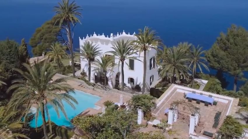 michael douglas mallorca mansion