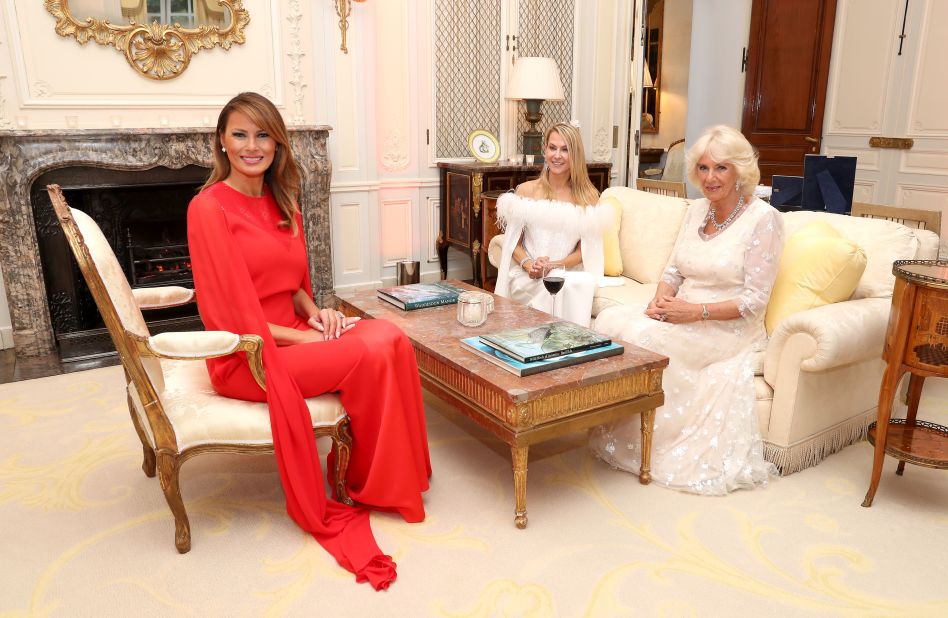 Melania Trump spends time with Camilla and Suzanne Ircha, the wife of the US ambassador.