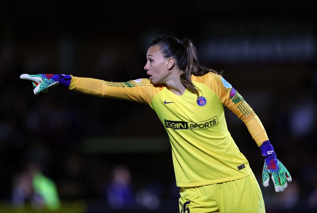 Christiane Endler playing for PSG during the Women's Champions League quarterfinal against Chelsea.