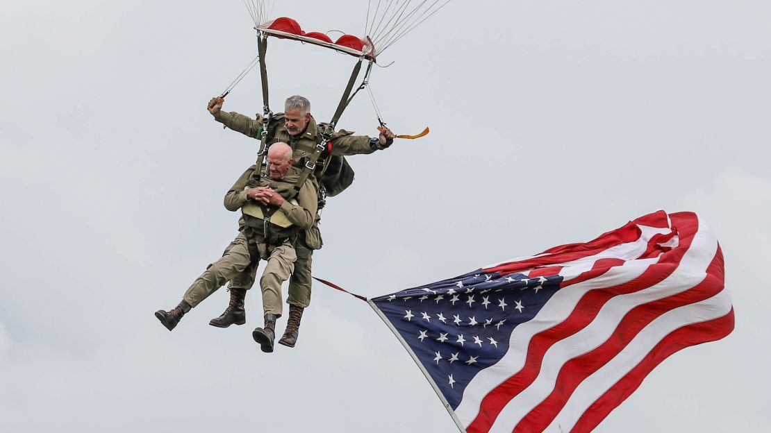 US WWII veteran Tom Rice completed a parachute jump over Normandy to mark 75 years since D-Day.