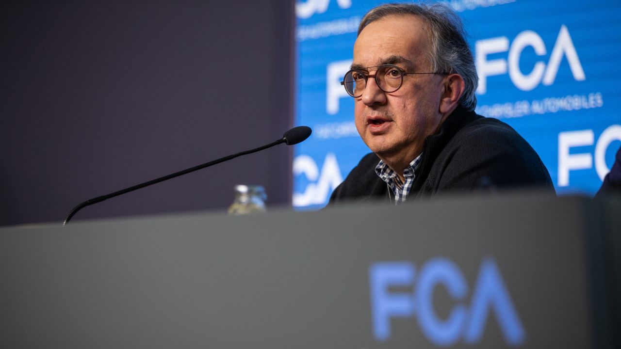 Sergio Marchionne made his case for consolidation in a presentation titled "Confessions of a Capital Junikie."