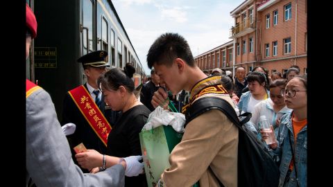 Students board a "gaokao train" in Inner Mongolia on June 5, 2019.