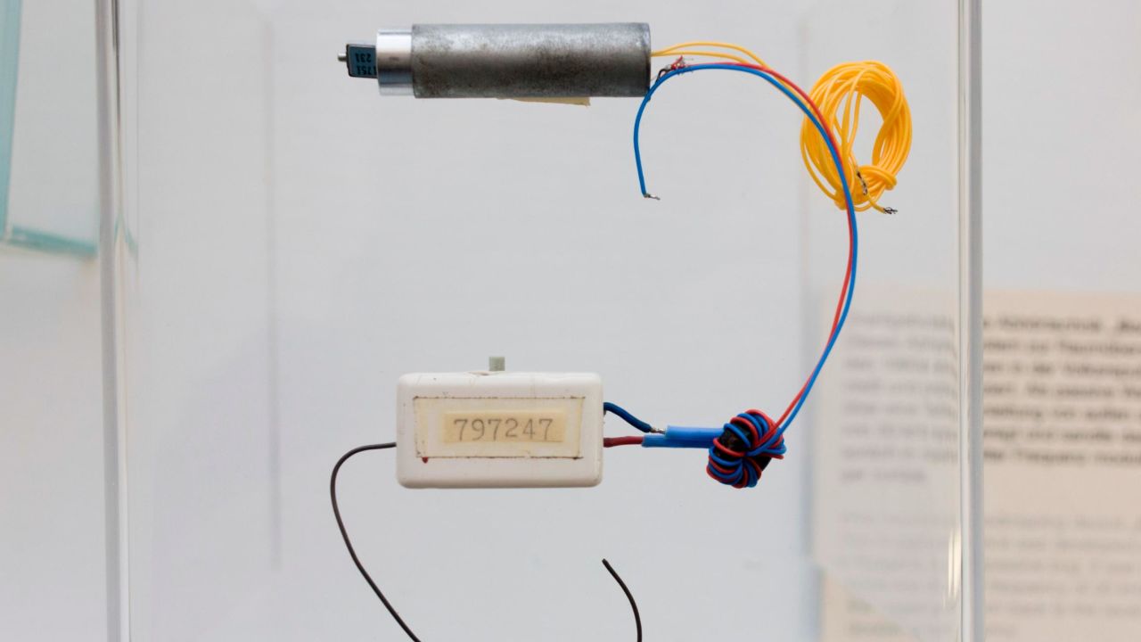 A "Bodil" passive eavesdropping transmitter on display at the Stasi Museum in Berlin.