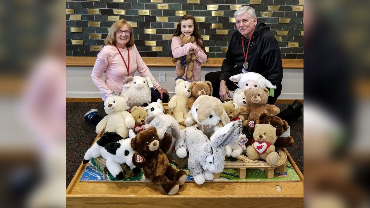 Alex Walker delivers stuffed animals to a Ronald McDonald House in Cleveland.