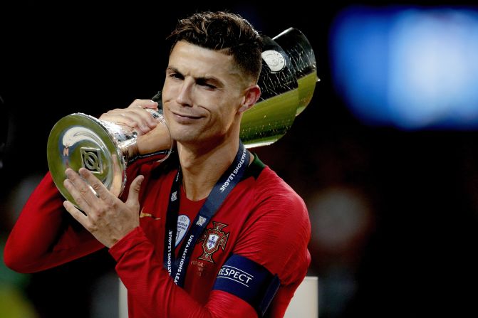 Cristiano Ronaldo of Portugal celebrates the victory with the trophy after the match between Portugal v Holland at the Estadio do Dragao on June 9, 2019 in Porto, Portugal.
