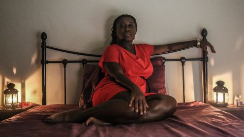 Sex in room in Accra