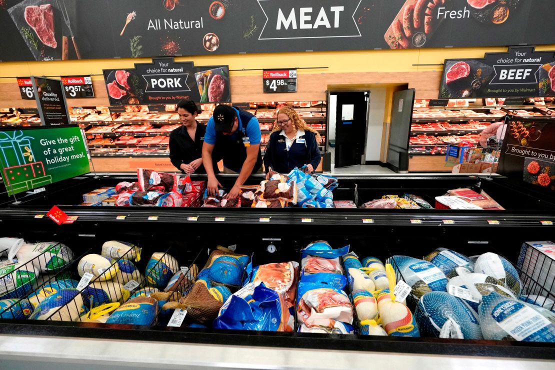 Walmart will create its own Angus beef supply chain for the first time to offer steaks at 500 stores.