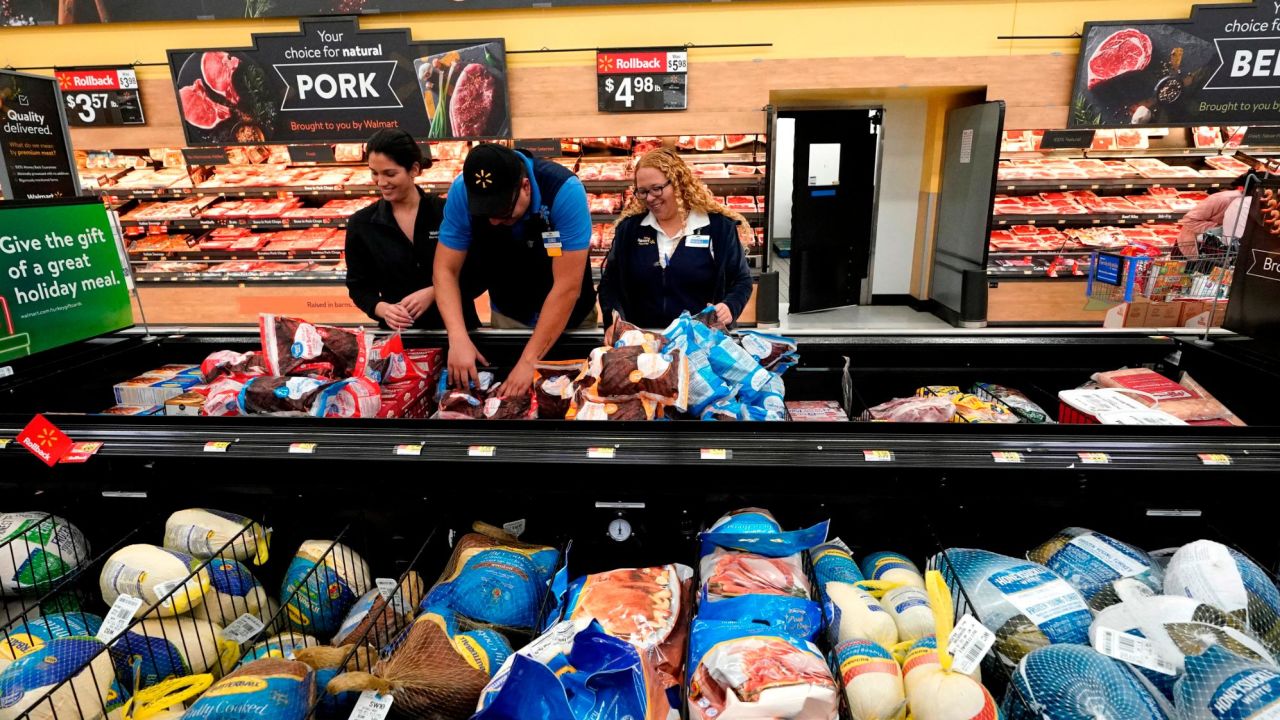 Walmart will create its own Angus beef supply chain for the first time to offer steaks at 500 stores.
