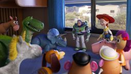 01 toy story 4