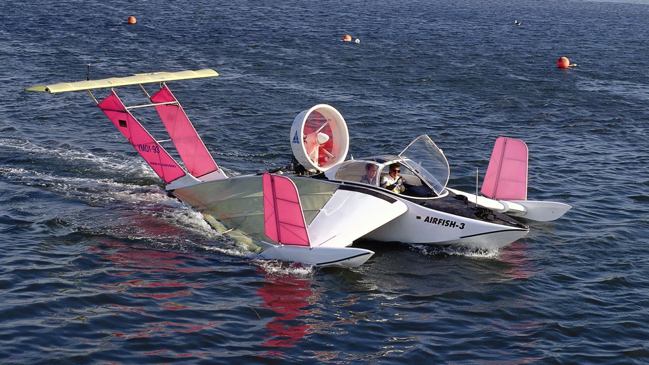 Fischer's AirFish 3 touches down on water in Narragansett Bay, Rhode Island, in January 1997. 