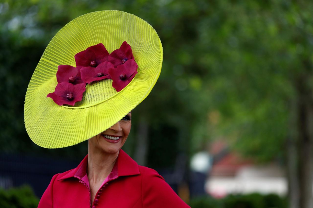 The event features five days of world-class horse racing and high fashion. 