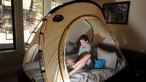 Ballinger sleeps in an altitude tent at his home in California.