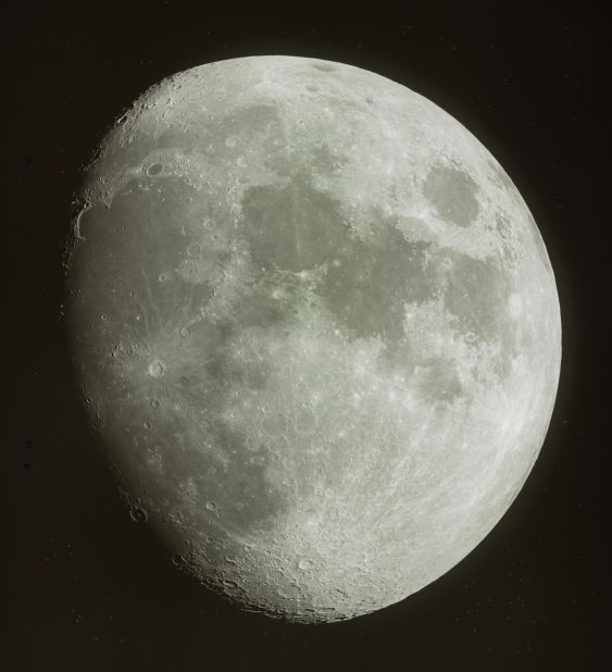 Toward the end of the 19th century, advances in photographic technology led to sharper and more accurate images of the moon. 