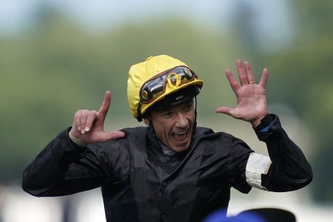 The win marks Dettori's fourth straight victory of the day and a seventh Gold Cup in all.