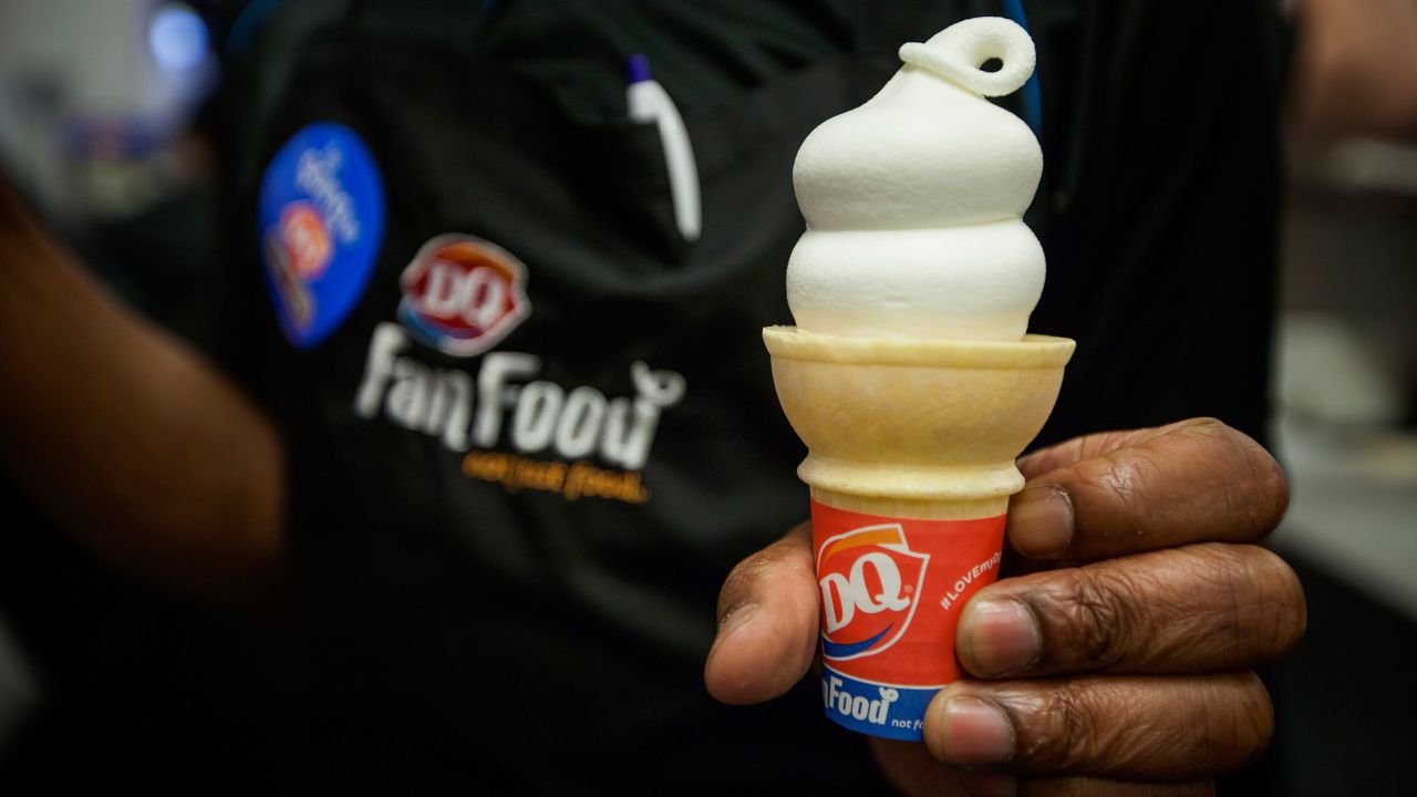 01-dairy-queen