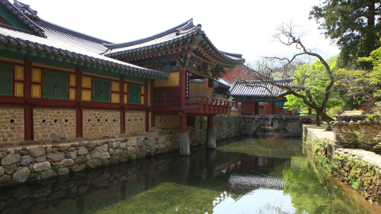 Songgwangsa Temple is considered one of the three "jewel temples" of Korea.