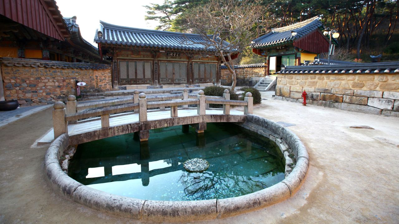 Tongdosa Temple is also known as Boolbo Temple.