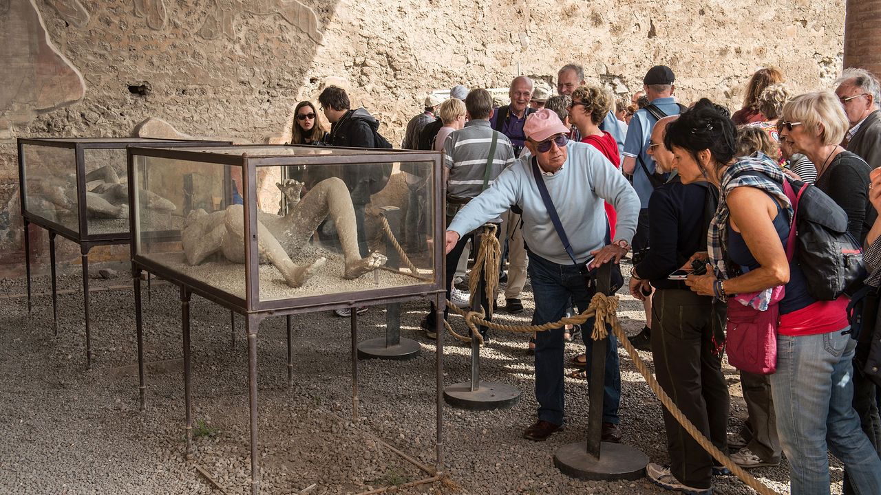 People have been visiting Pompeii for centuries.