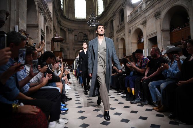 A model presents a collection by Y/Project during the Men's Spring/Summer 2020 collection fashion show on June 19, 2019 in Paris.