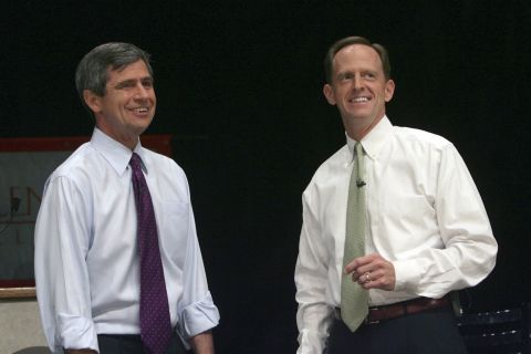 Sestak and former US Rep. Pat Toomey take part in a town-hall meeting in Allentown, Pennsylvania, in September 2009. Toomey, a Republican, defeated Sestak in the 2010 Senate race.