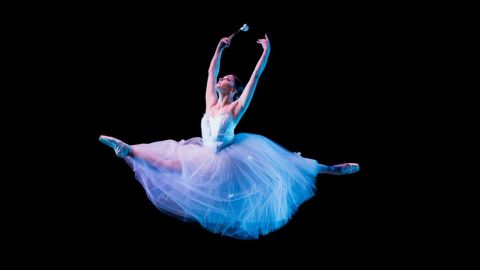 couldn't explain why an acclaimed ballet dancer was ill. she's resurrecting her career | CNN