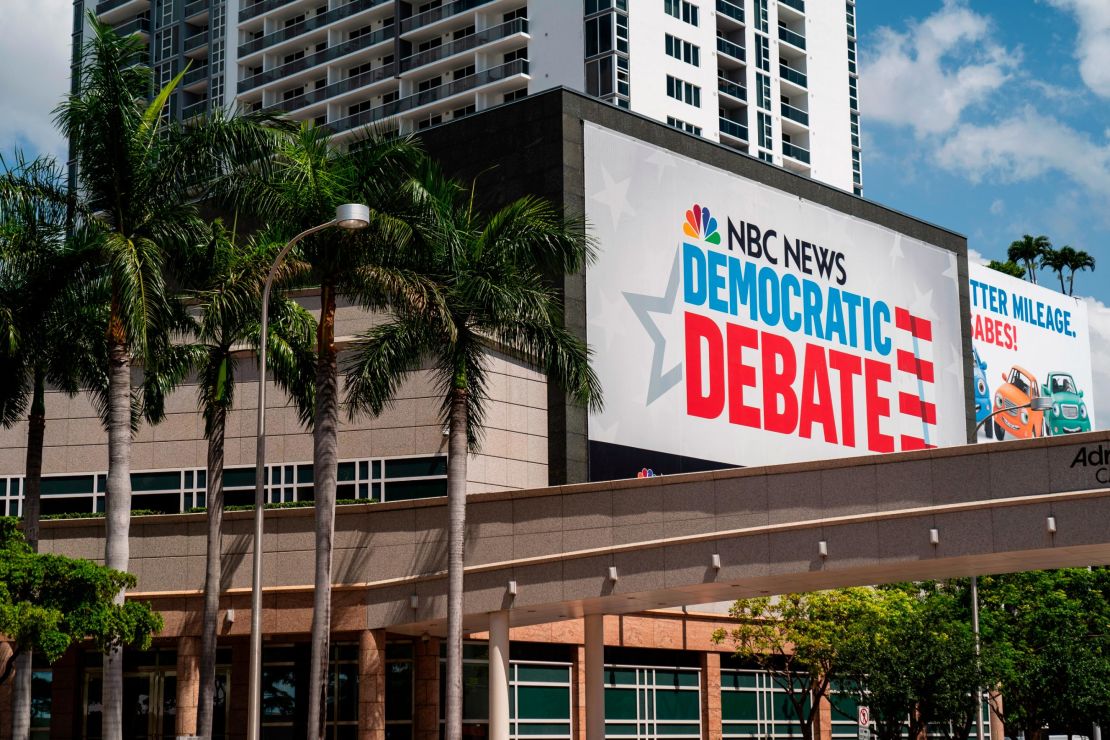 02 democratic debate miami 0625