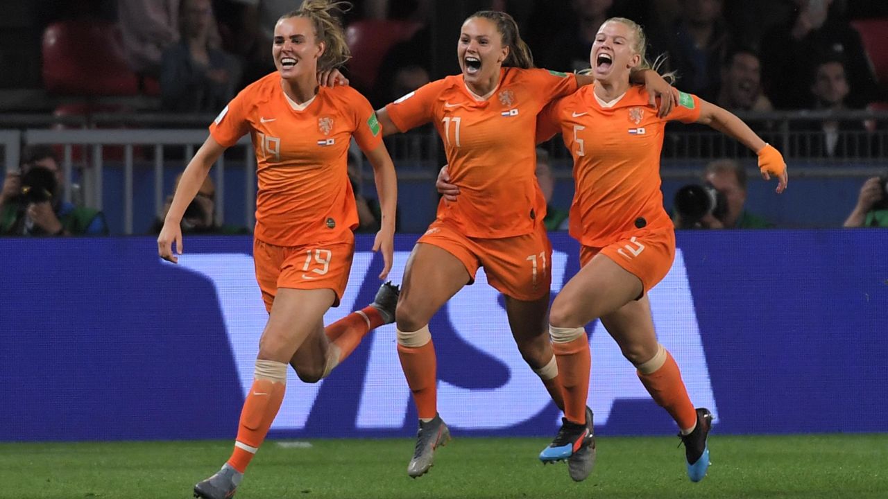 The Netherlands became the seventh European country to qualify for the last eight. 