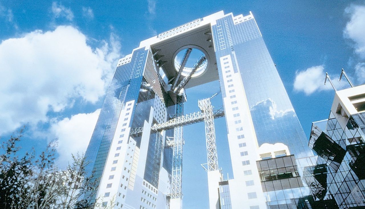 Osaka's Umeda Sky Building features a floating garden observatory.